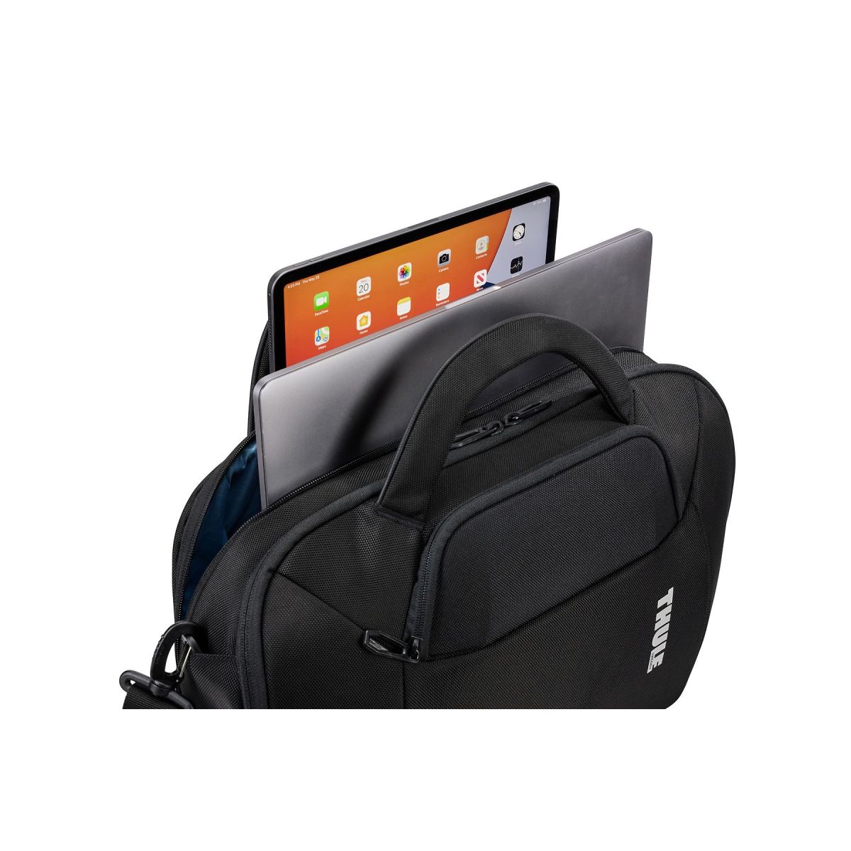 Thule 17 inch laptop case discount