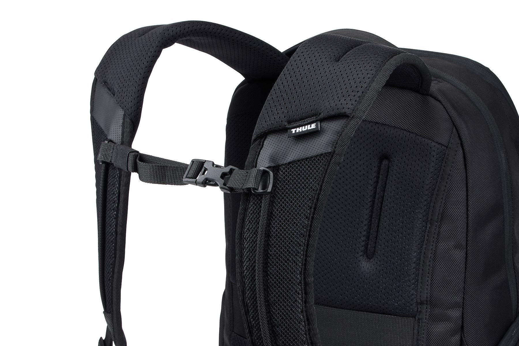 Thule accent backpack 23l review best sale